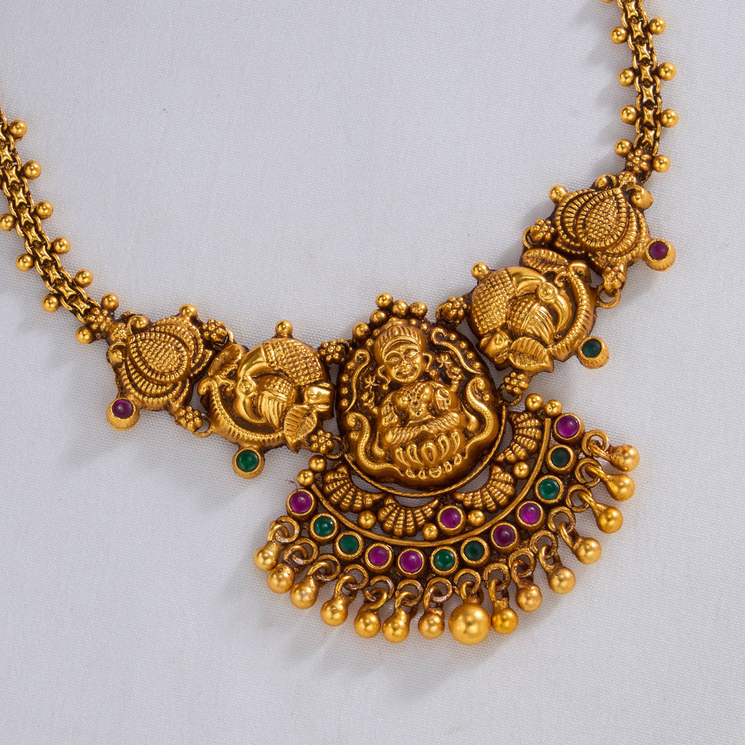 Nikarikha Nagas Mini Short Necklace