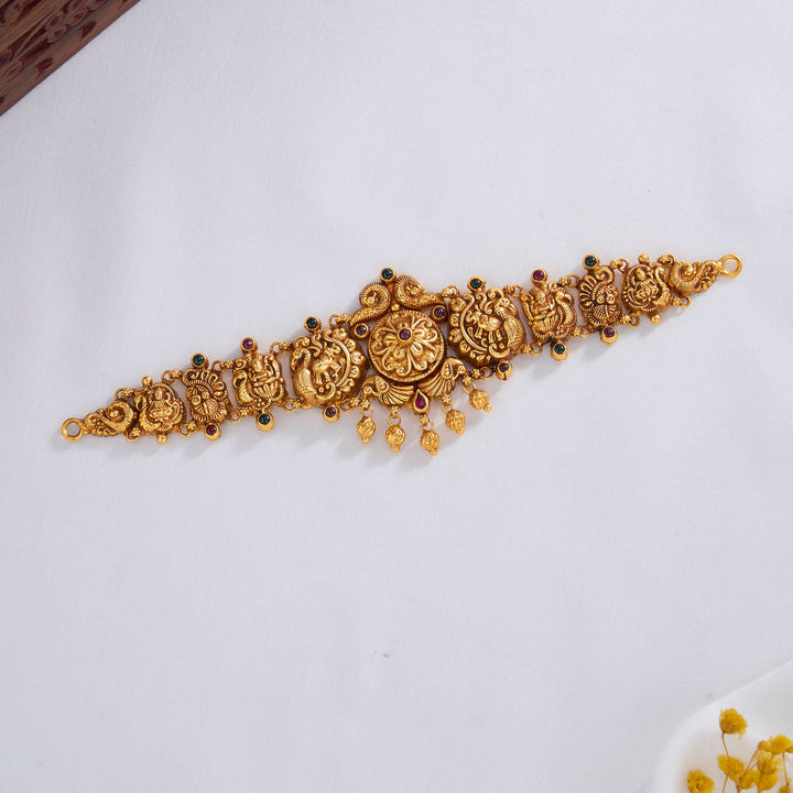 Nithisha Nagas Choker