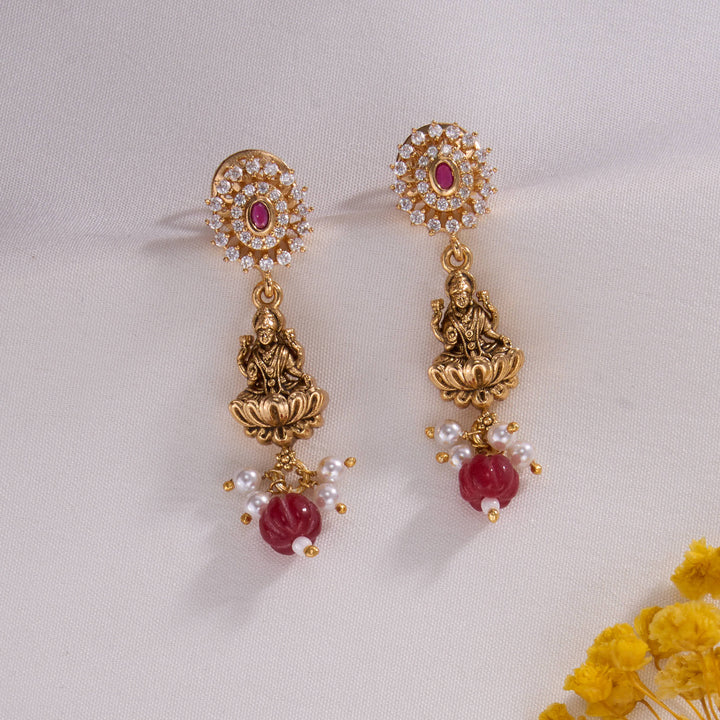 Farina Nagas Short Necklace Set