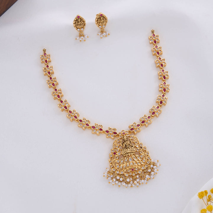 Navilka Nagas Short Necklace Set