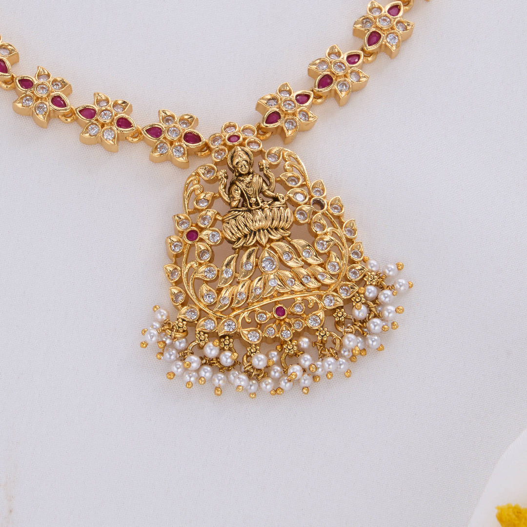 Navilka Nagas Short Necklace Set