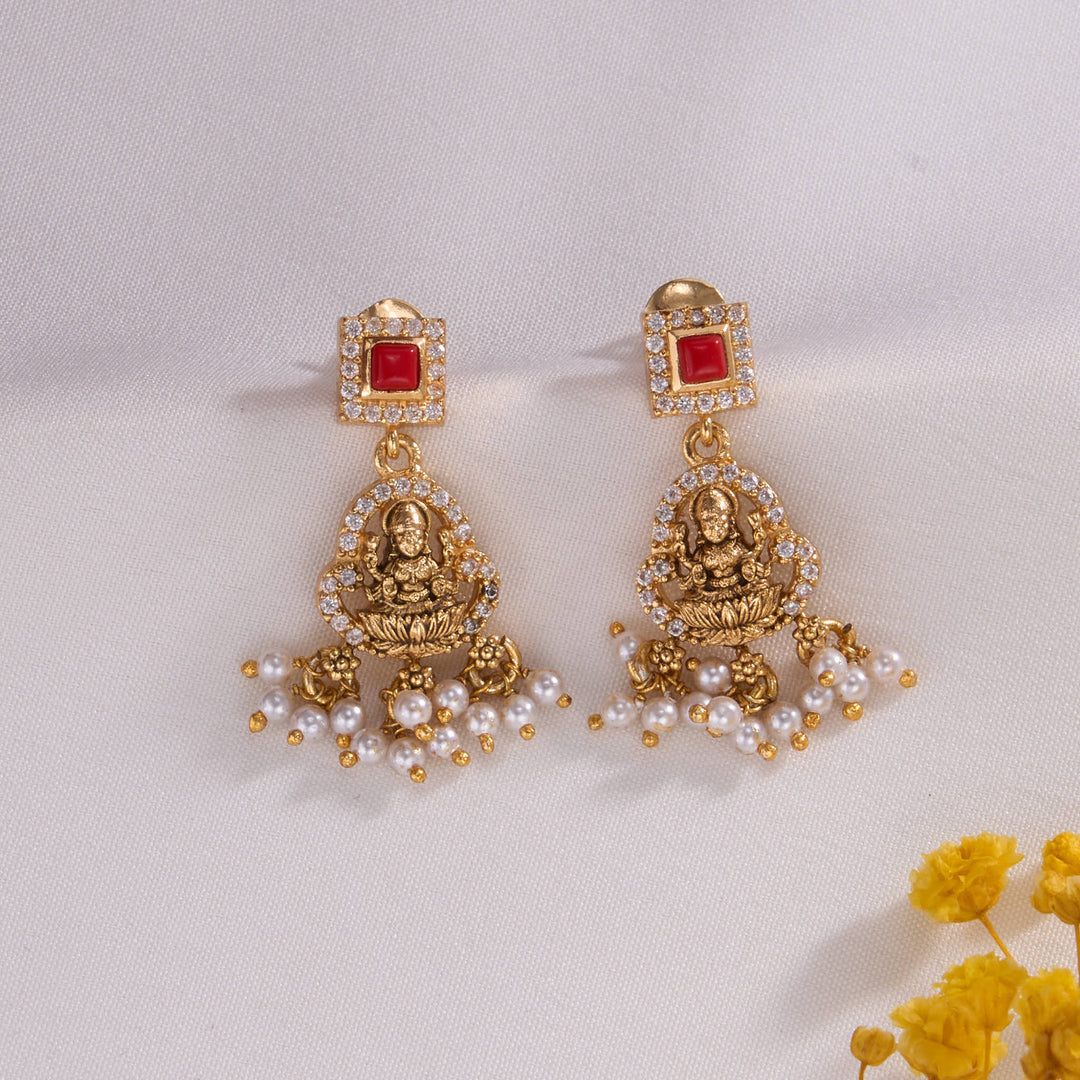 Vibusha Nagas Short Necklace Set