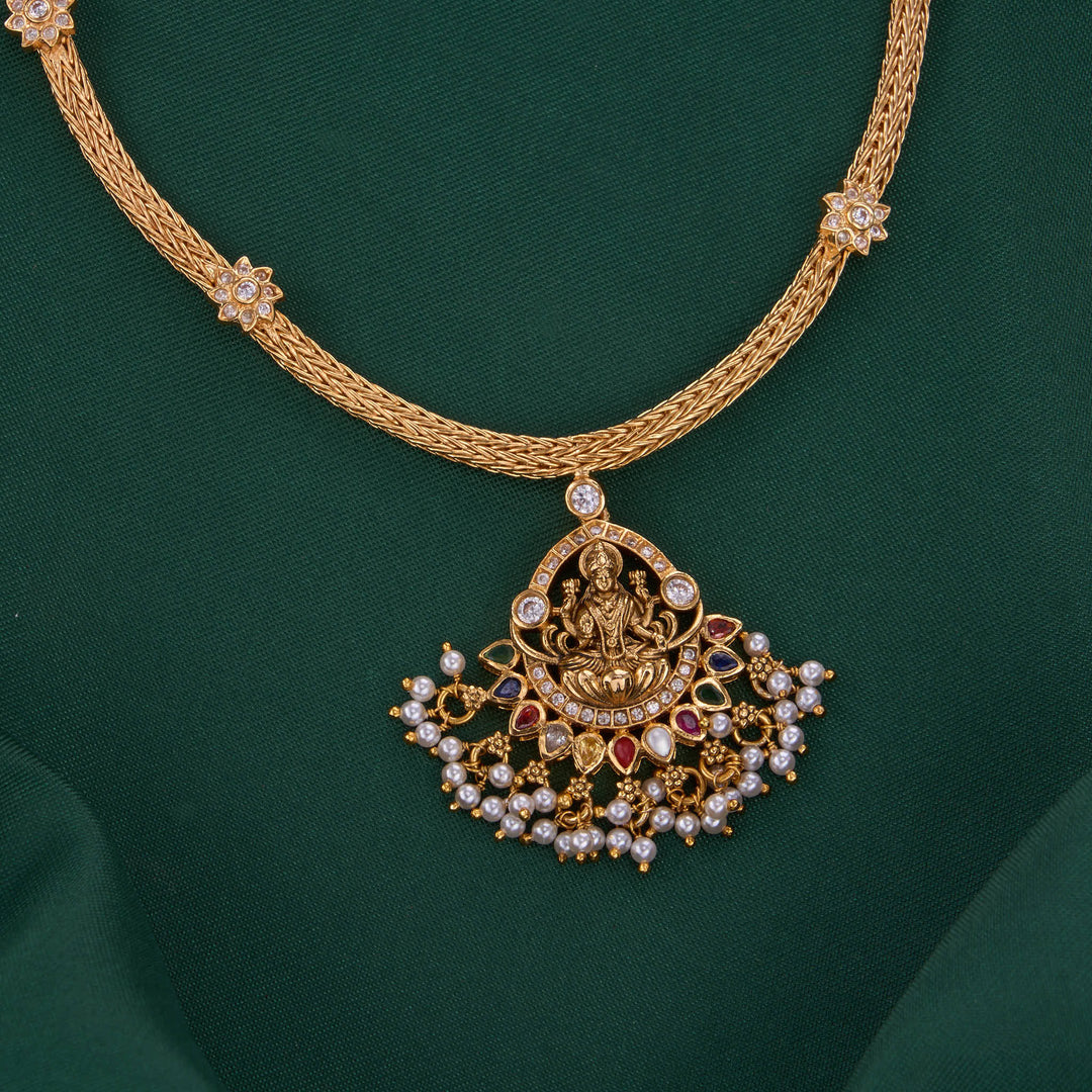 Timeless Nagas Short Necklace Set