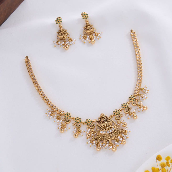 Shrisha Nagas Short Necklace Set