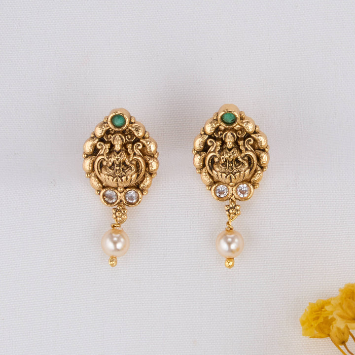 Chandhika Nagas Short Necklace Set