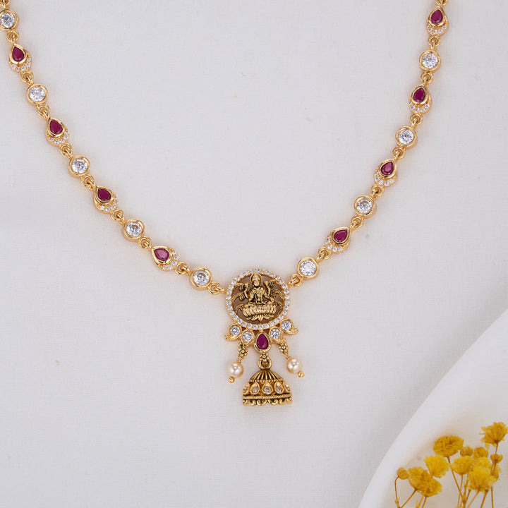 Elegant Divine Nagas Short Necklace Set