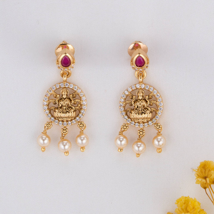 Elegant Divine Nagas Short Necklace Set