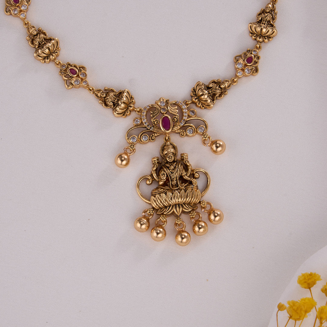 Enchanting Nagas Short Necklace Set