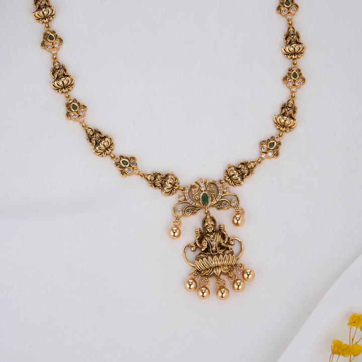 Devi Maatha Nagas Short Necklace Set
