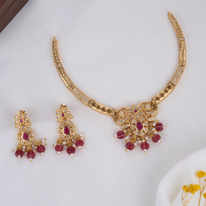 Majestique Stone Short Necklace Set