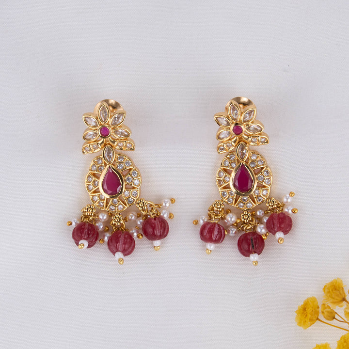 Majestique Stone Short Necklace Set