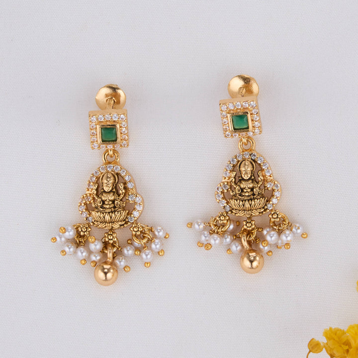 Lithikaa Nagas Short Necklace Set