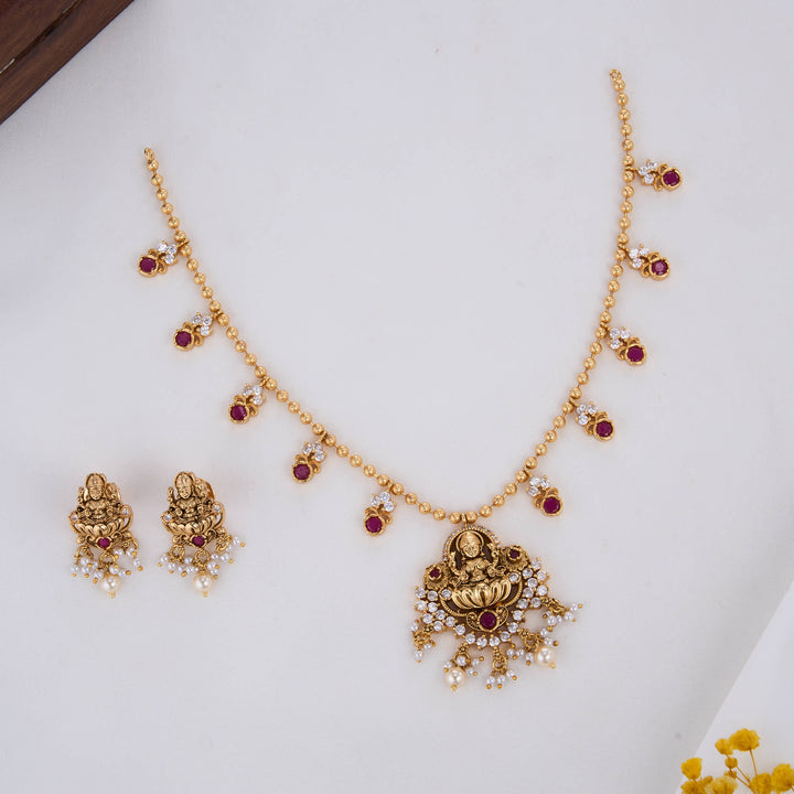 Eleganza Nagas Short Necklace Set