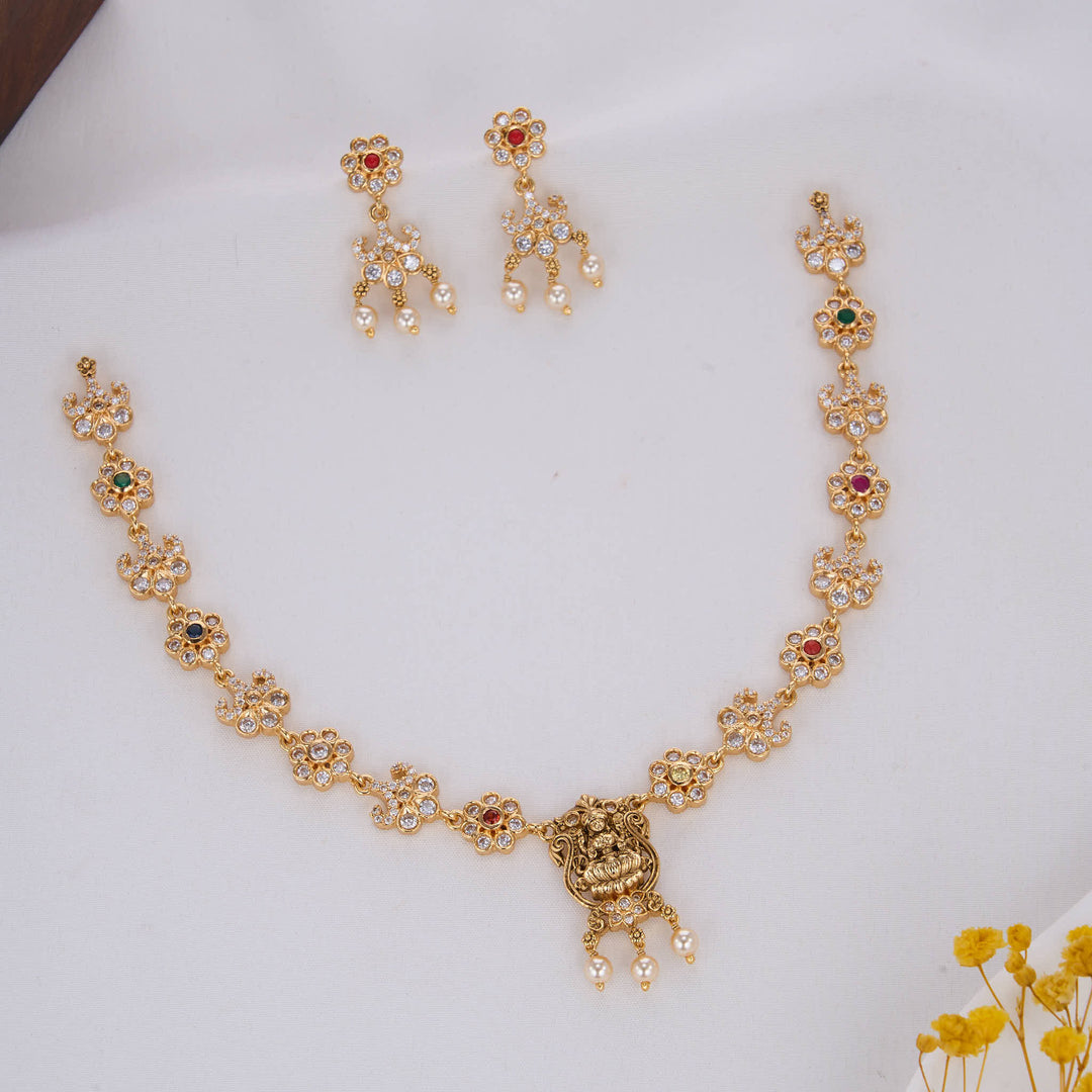 Lustrous Legacy Nagas Short Necklace Set