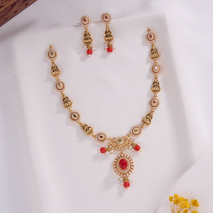 Magnetic Nagas Short Necklace Set
