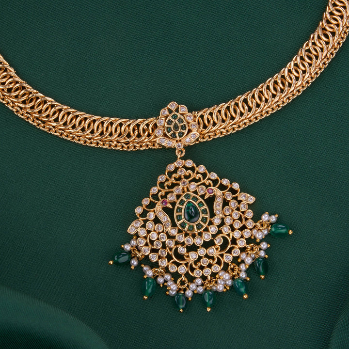 Beautiful Stone Short Necklace
