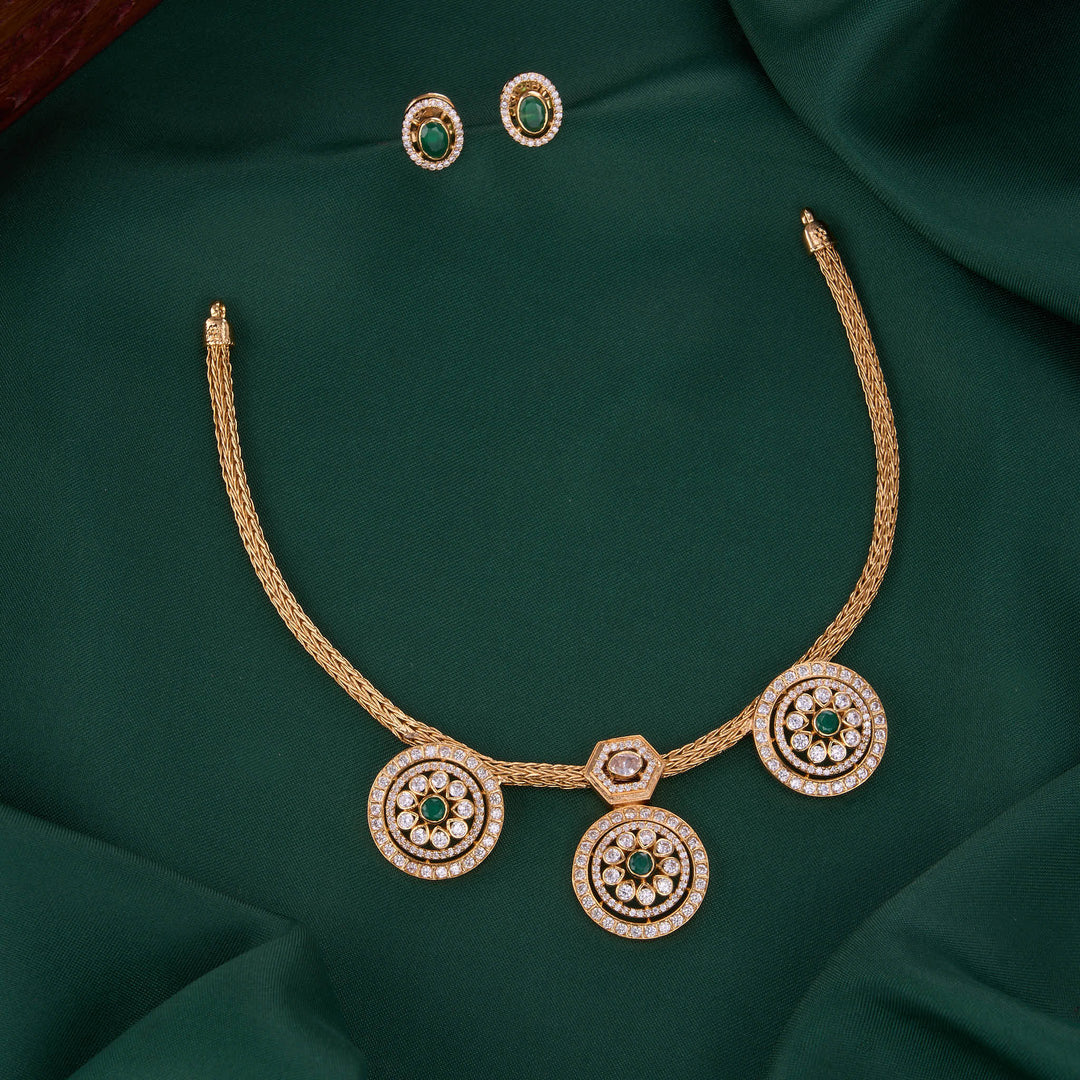Fascination Short Necklace Set