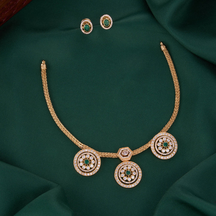 Fascination Short Necklace Set