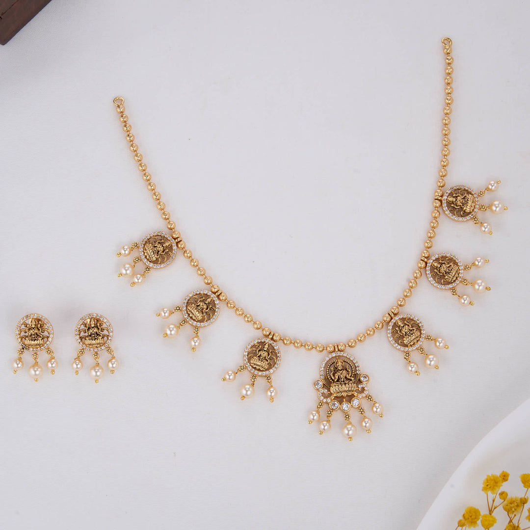 Dhekshaa Nagas Short Necklace Set
