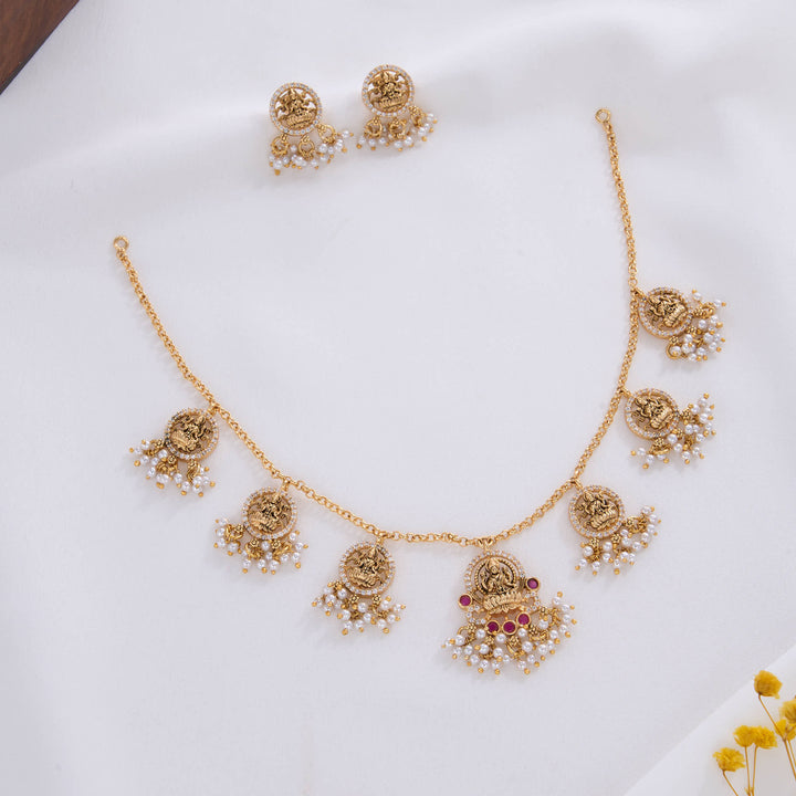 Navitha Nagas Short Necklace Set