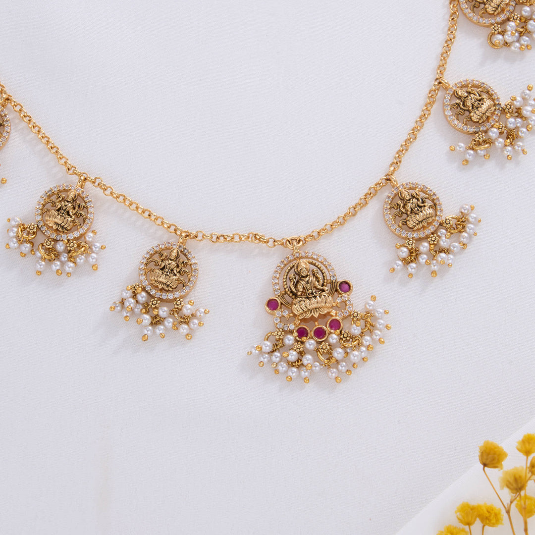 Navitha Nagas Short Necklace Set