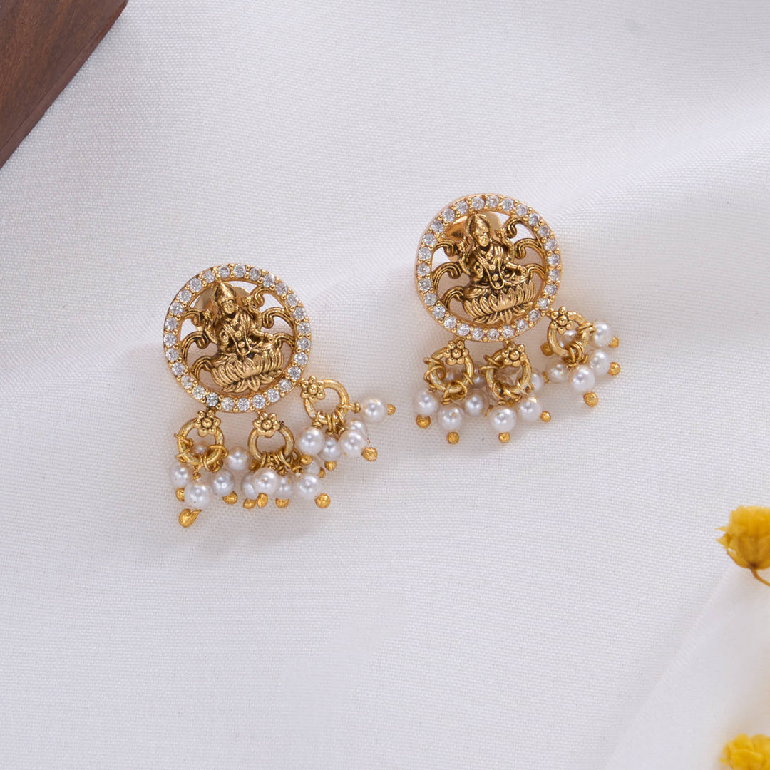 Navitha Nagas Short Necklace Set