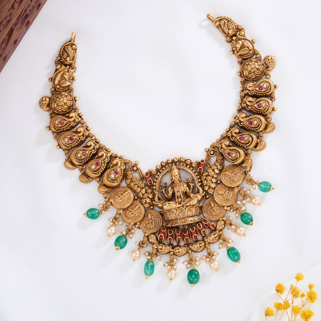 Stunning Nagas Short Necklace