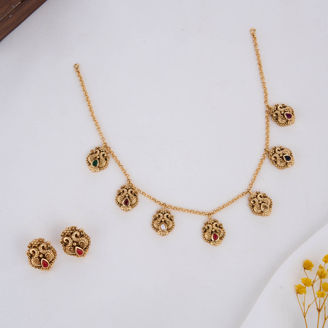 Allurique Nagas Short Necklace Set