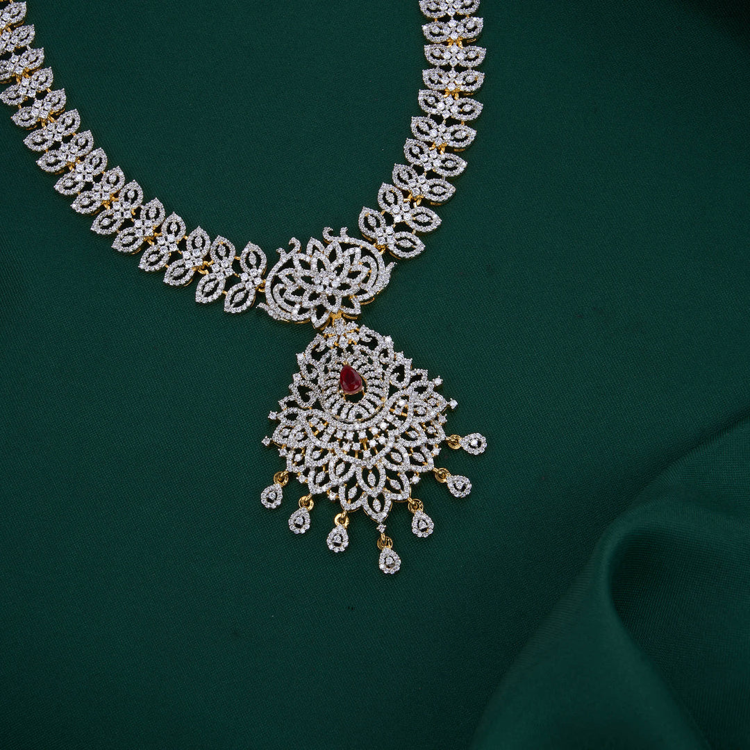 Elinika Short Necklace Set