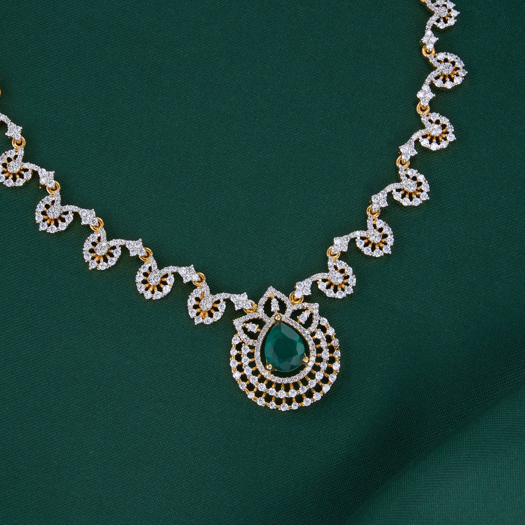 Ellenika Short Necklace Set