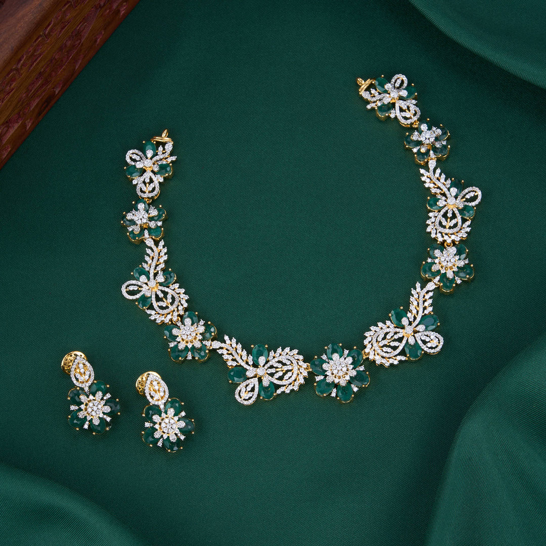 Saanvikha Short Necklace Set