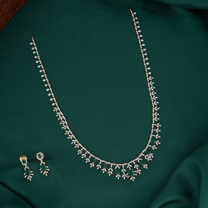 Yakitha Avikam Long Necklace Set