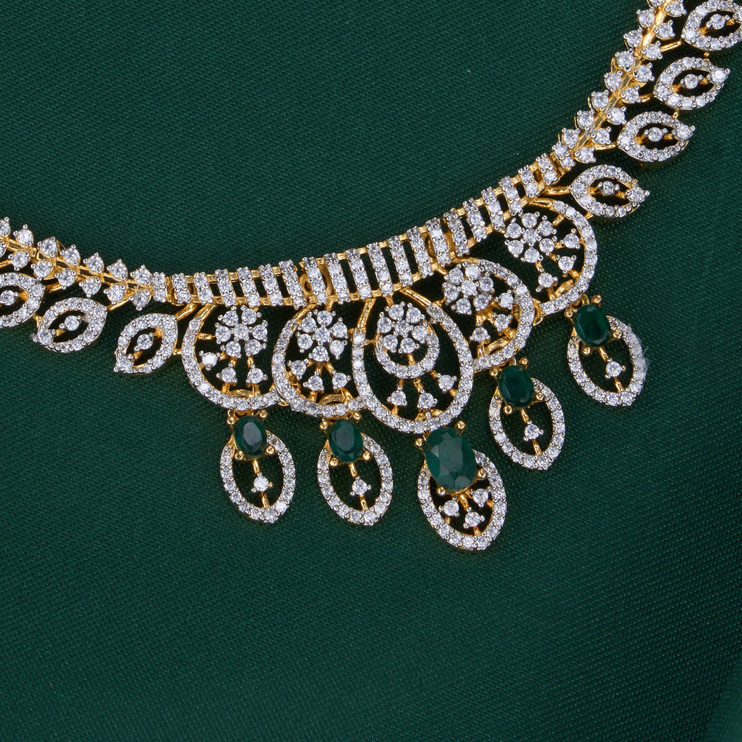 Avana Avikam Short Necklace Set