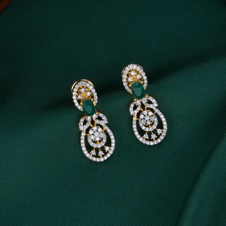 Avana Avikam Short Necklace Set