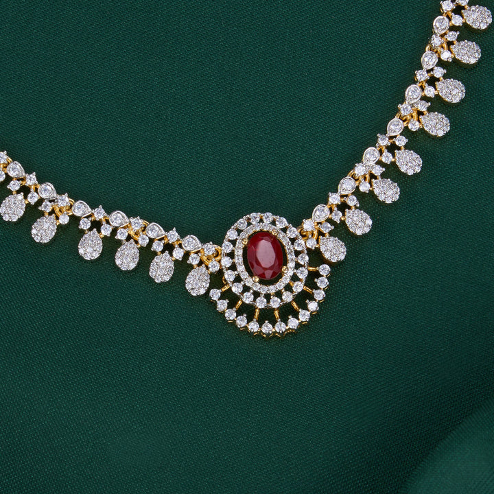 Chic Avikam Short Necklace Set