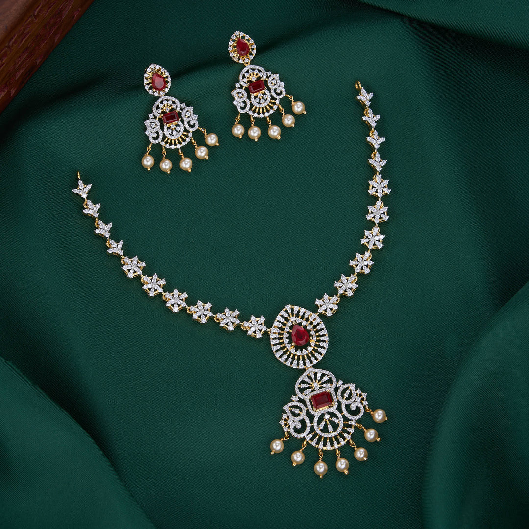 Elisia Avikam Short Necklace Set