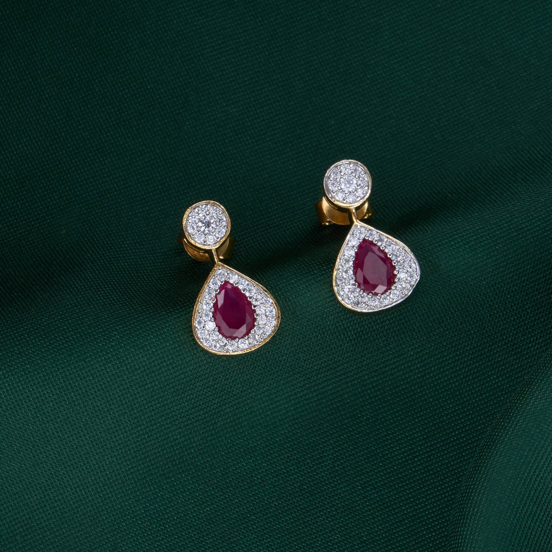 Facinate Avikam Short Necklace Set
