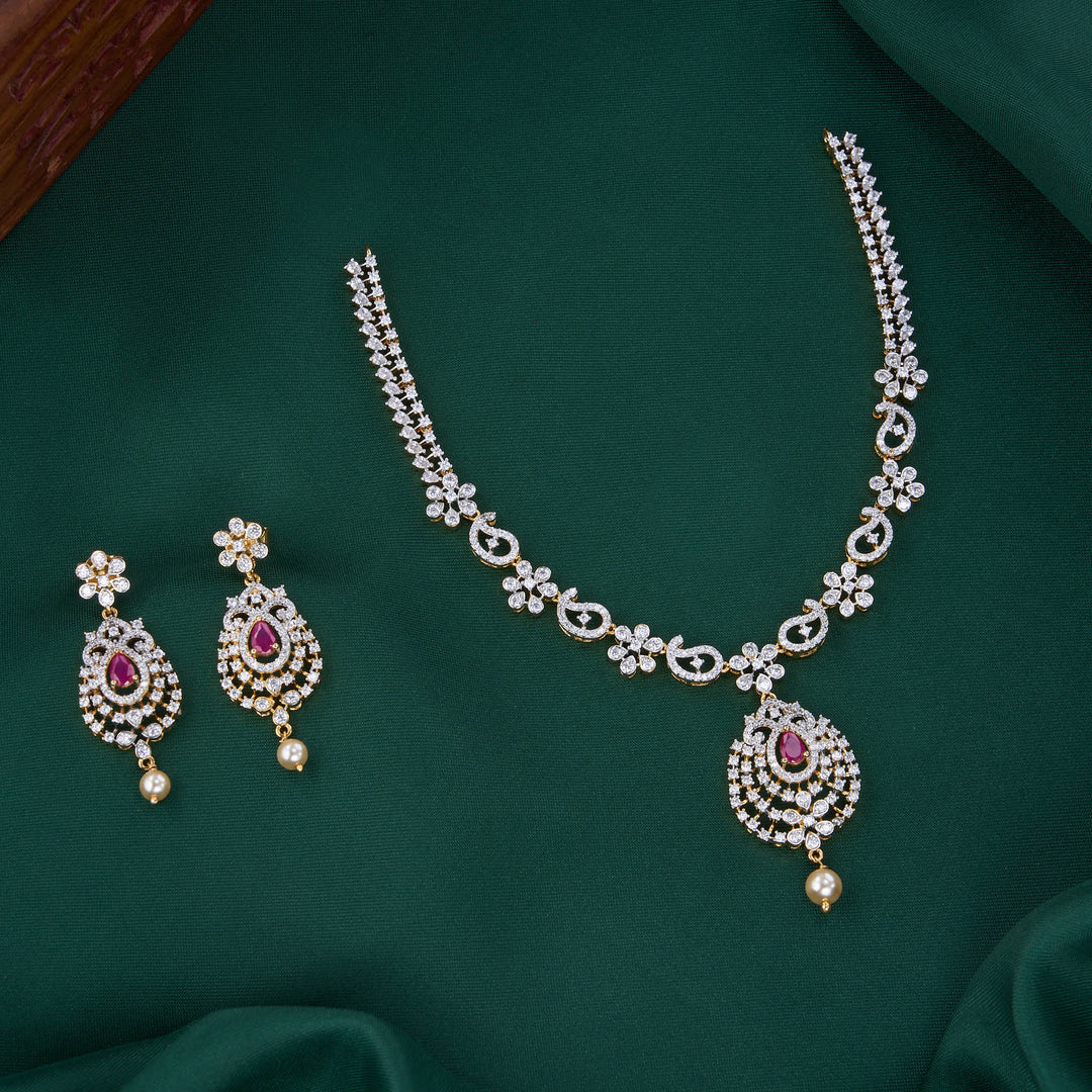Mirnalini Short Necklace Set