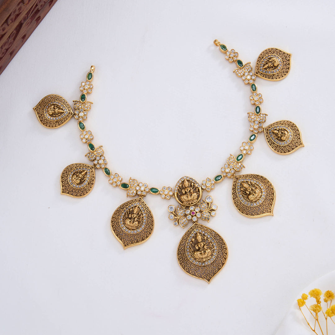 Liyanka Nagas Short Necklace