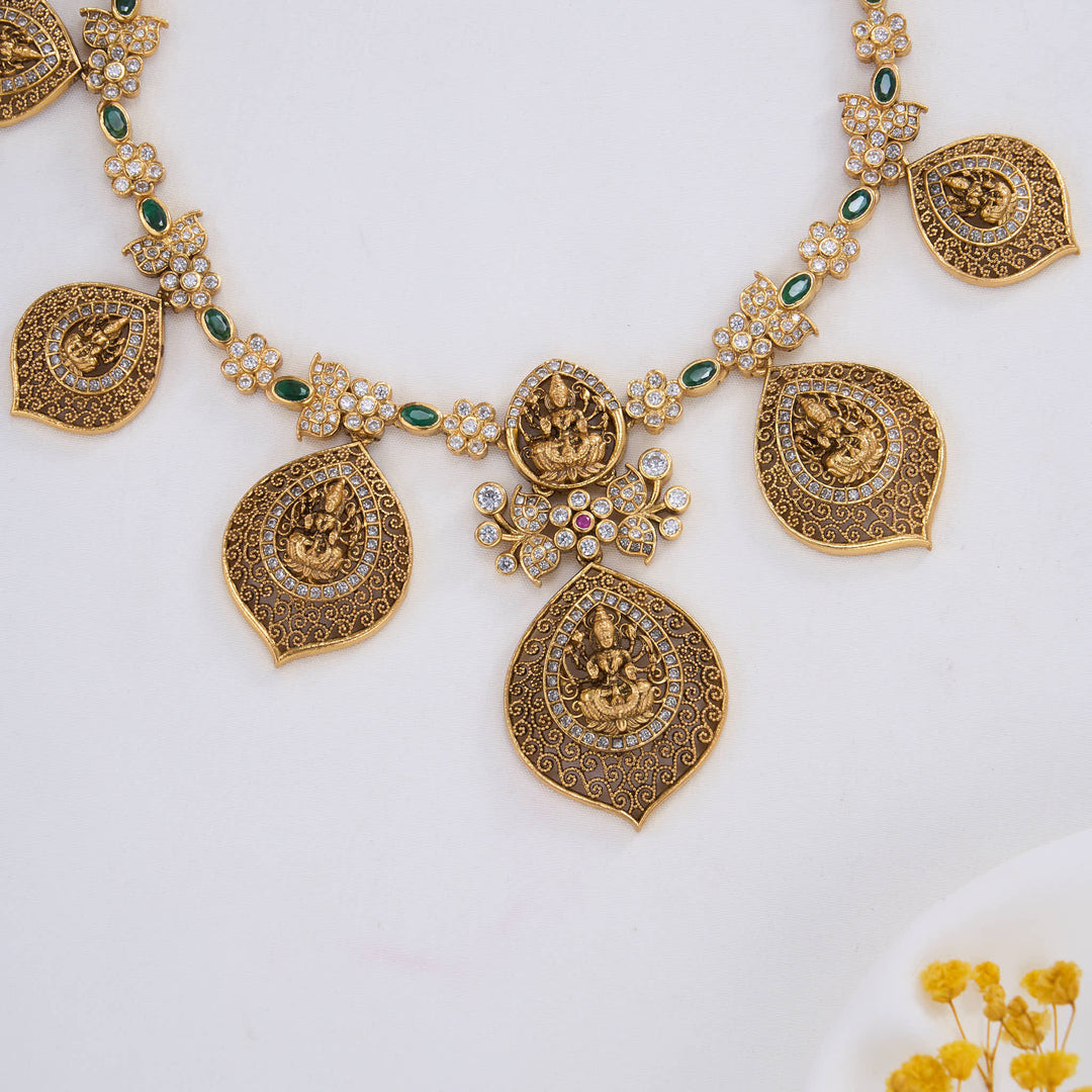 Liyanka Nagas Short Necklace