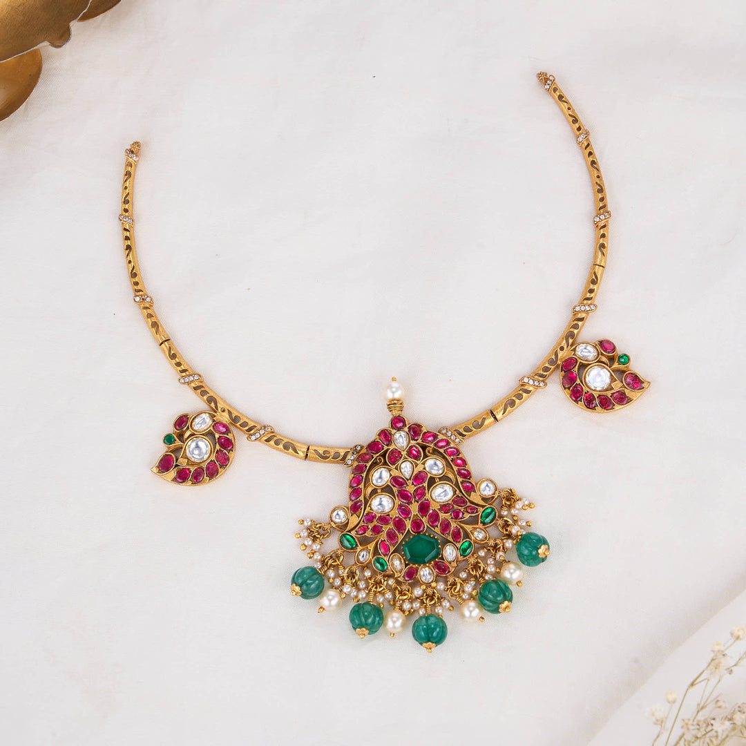 Dhananya Kundan Short Necklace