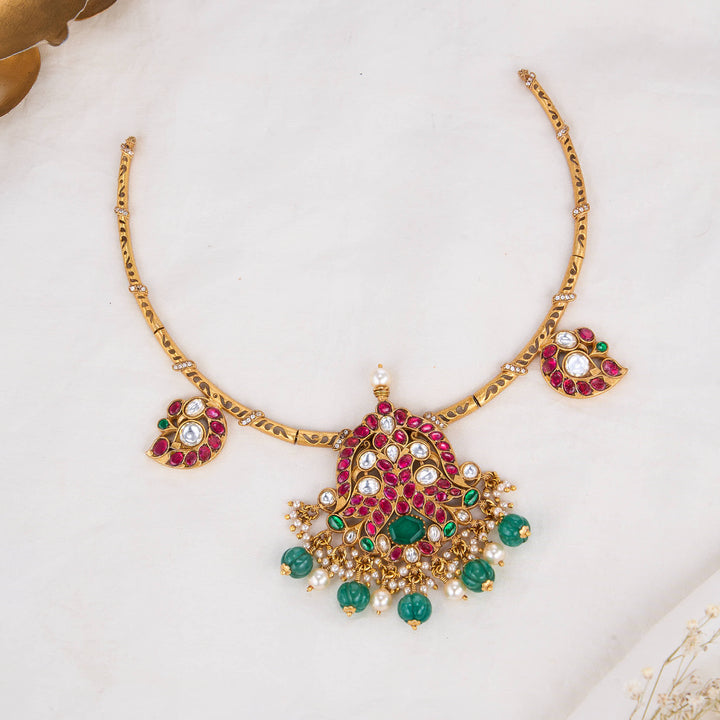 Dhananya Kundan Short Necklace