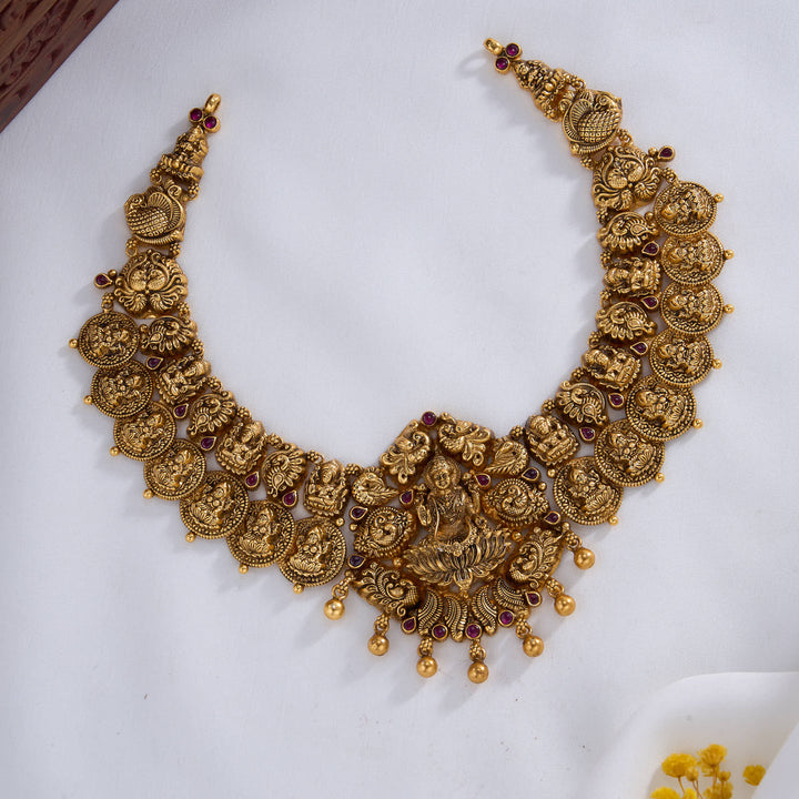 Hiranya Nagas Short Necklace