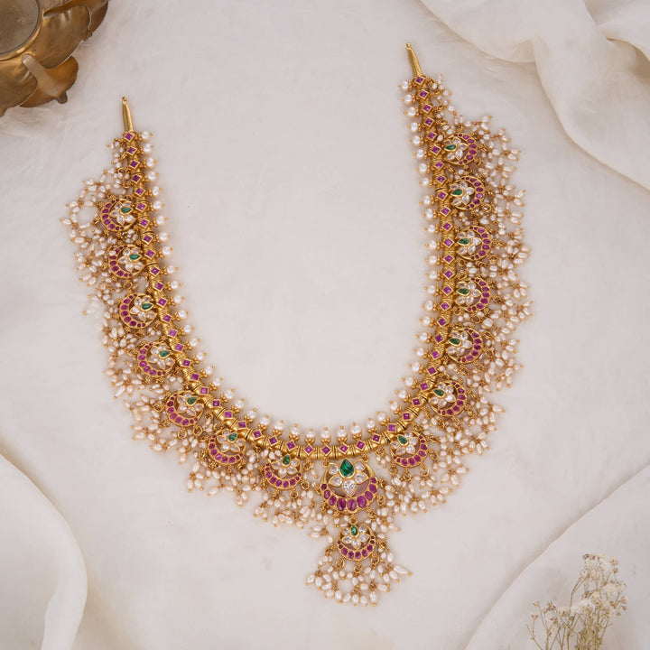 Dhivinka Guttapusalu Necklace