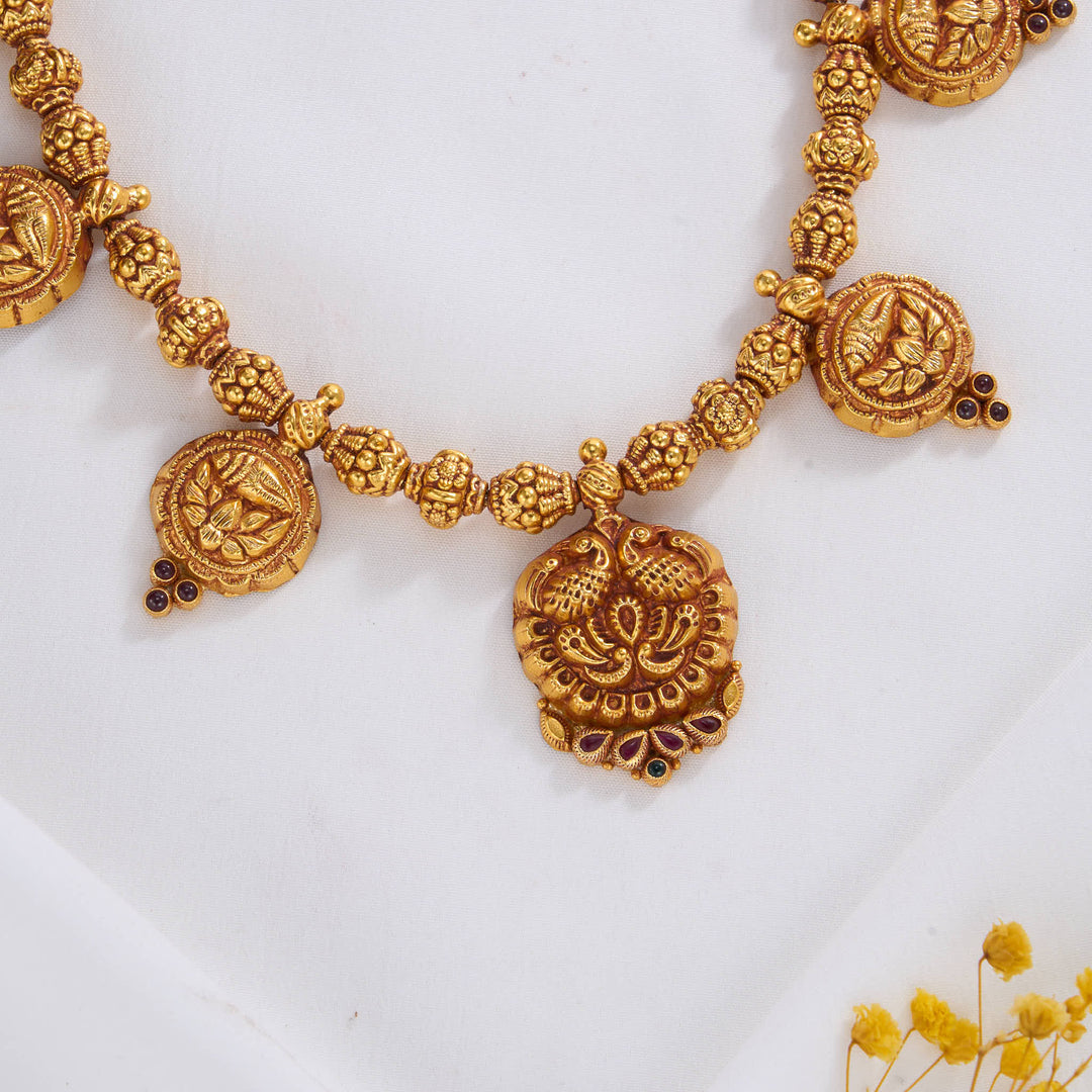 Dhivinkha Nagas Short Necklace