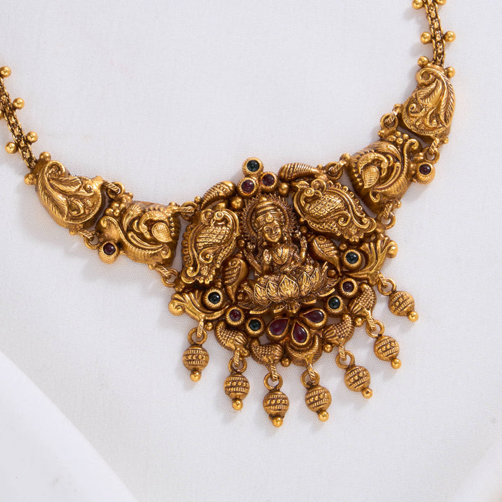 Uthisha Nagas Short Necklace