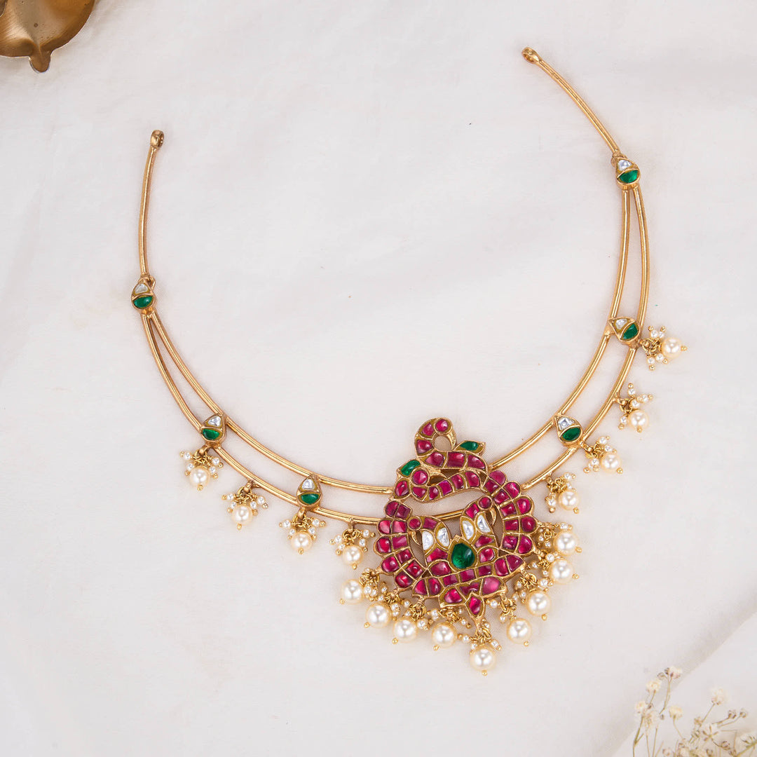 Hasli Kundan Short Necklace
