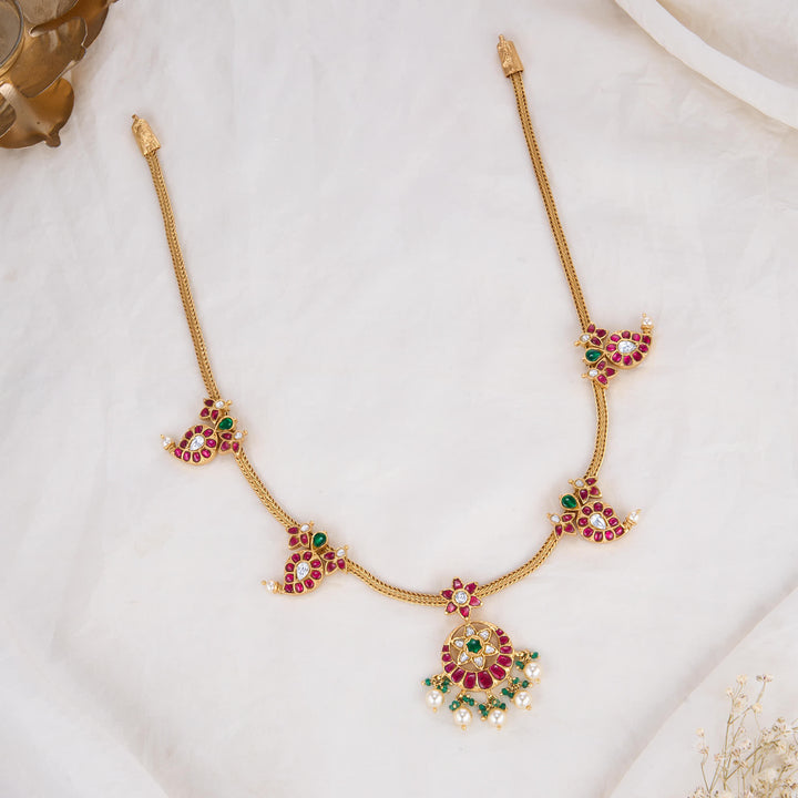 Cutest Kundan Short Necklace