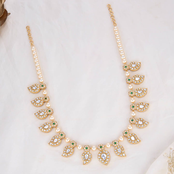 Dharshikha Reversible Short Necklace