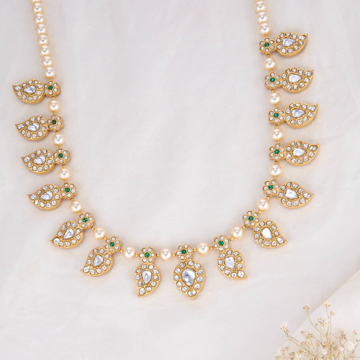 Dharshikha Reversible Short Necklace
